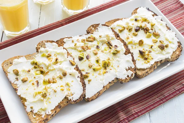 Ricotta Pistachio Toast — Stock Photo, Image