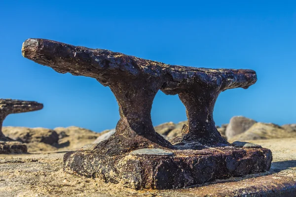 Rusty Boat Dock Cleat 2 — Stock Photo, Image