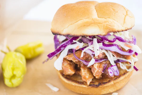 Hawaiian BBQ sandwich di pollo — Foto Stock