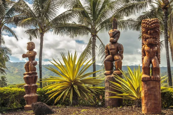 Polynesische tiki — Stockfoto