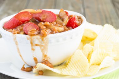 Hawaiian domuz eti ve fasulye