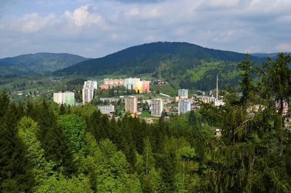 Ville dans les montagnes Images De Stock Libres De Droits