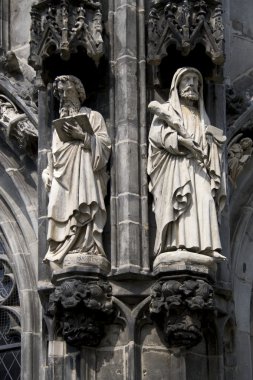 aachen Katedrali heykelleri