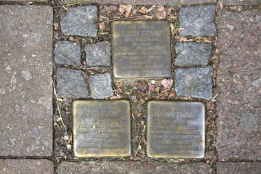 anne, geri çağırmak stolperstein margot ve edith frank