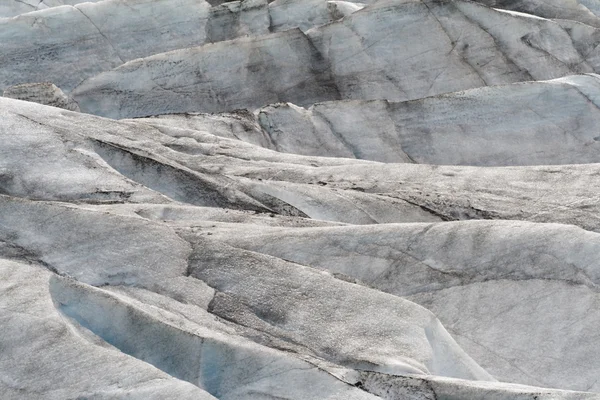 Хилли-контуры ледника — стоковое фото