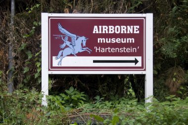 oosterbeek, Hollanda içinde Hava Müzesi hartenstein için yol açıklaması