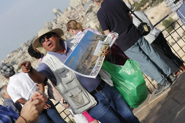 Vendedor no Monte das Oliveiras em Jerusalém, Israel — Fotografia de Stock