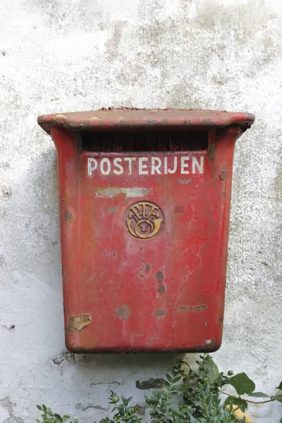 Červený letterbox — Stock fotografie