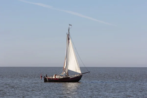 Plachtění na Waddenského moře, Nizozemsko — Stock fotografie