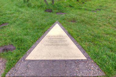 kamp westerbork, Hollanda ceza barakalarda referans