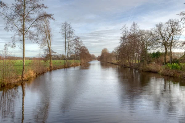 Canal en Meppel, Países Bajos — Foto de Stock