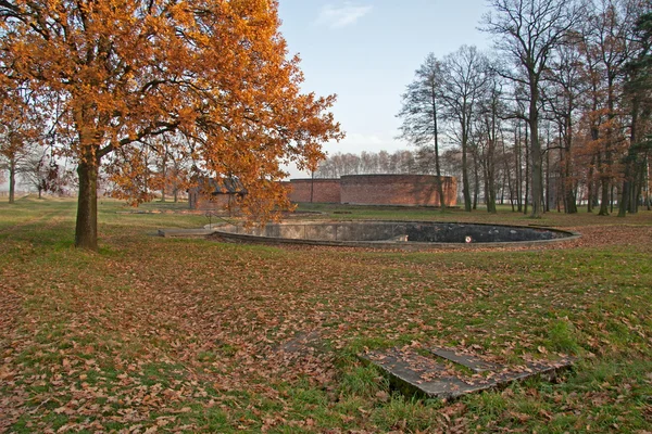 Auschwitz, Poland - November 5, 2008: reservoirs in the former concentration and extermination camp Auschwitz-Birkenau in Poland. — Stock Photo, Image
