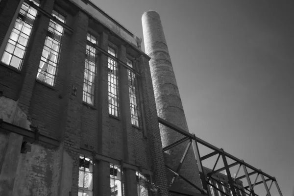 Oude vervallen fabriek in Coevorden, Nederland — Stockfoto