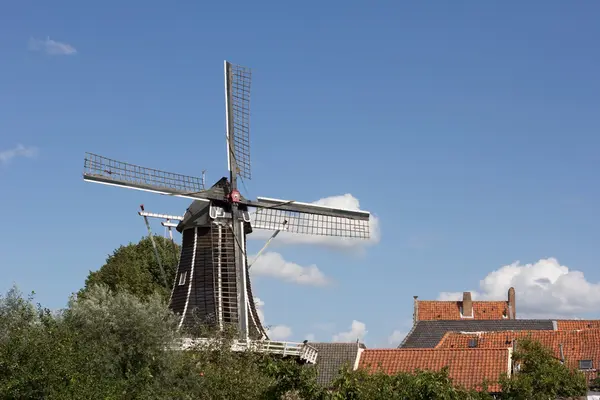 Hattem, Hollanda: 30 Ağustos 2012 - eski un fabrikası — Stok fotoğraf