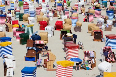 Borkum, Almanya: banyo çadırları ile 29 Temmuz 2014 - plaj