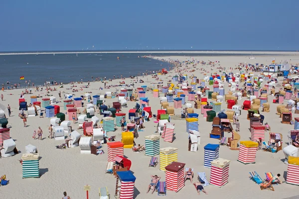 Borkum, Niemcy: 29 lipca 2014 - plaży bary w borkum, Niemcy — Zdjęcie stockowe