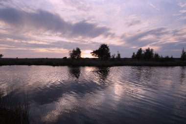 Hollanda, Dwingelderveld üzerinde gün batımı