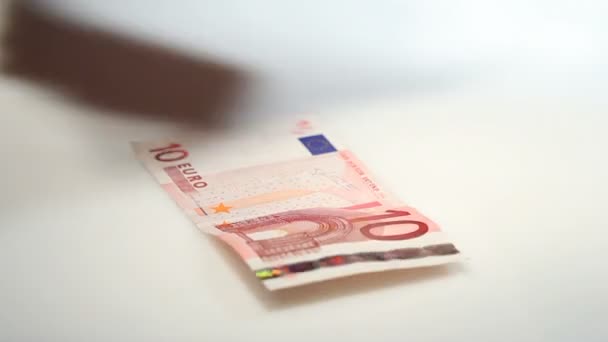 Billets en euros — Video