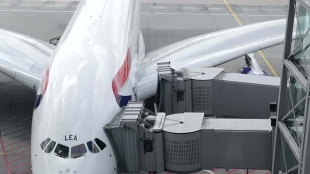 英国航空的空客 a380 — 图库视频影像