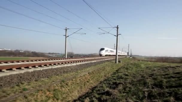 Duitse ijs highspeed trein — Stockvideo