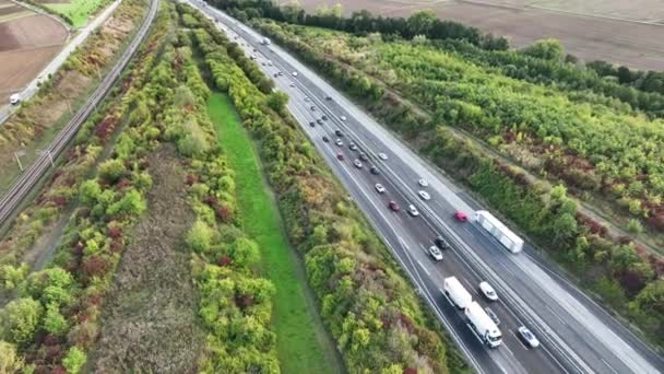 Tät Trafik Motorvägen Drone Synvinkel — Stockvideo