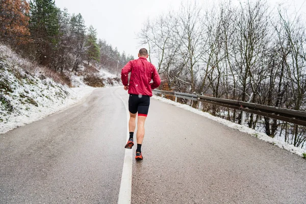 One Adult Caucasian Man Running Winter Day Male Athlete Runner — Stockfoto