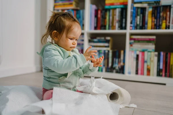 One Caucasian Baby Girl Making Mess House Playing Mischief Bad — Stock Photo, Image