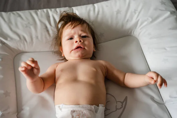 Top View Small Caucasian Baby Lying Her Back Naked Looking — Stock Photo, Image