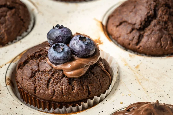 Fresh Baked Muffins Chocolate Cream Blueberries Ceramic Pan — 스톡 사진