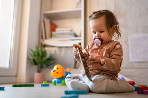 One Baby Small Caucasian Infant Girl Playing Floor Home Copy — Stock Photo, Image