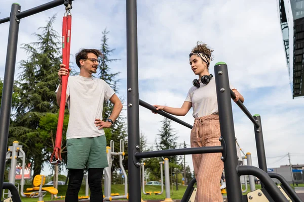 Young Couple Caucasian Man Woman Boyfriend Girlfriend Husband Wife Training — Stock Photo, Image