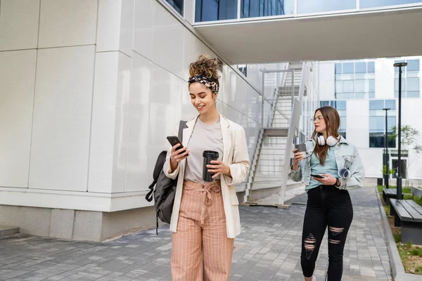 Two Women Female Students Walk Front University Building Day Copy — Stock Photo, Image