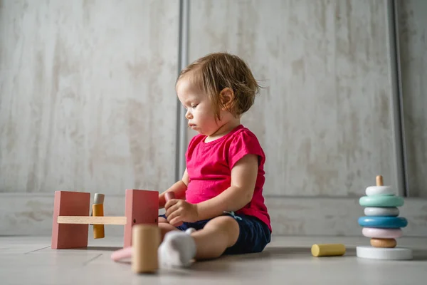 One Child Small Caucasian Girl Little Toddler Playing Educational Toys — Stock Photo, Image