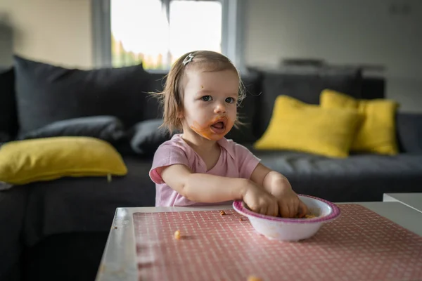 One Girl Small Caucasian Toddler Female Child Daughter Eating Alone — Stockfoto