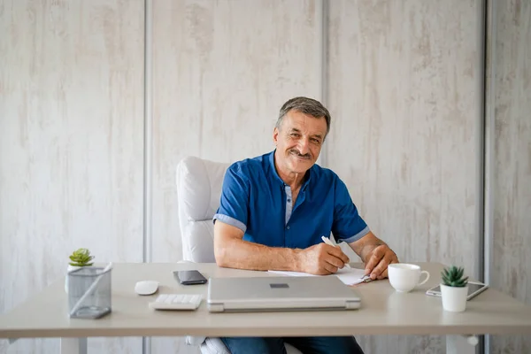 One Man Senior Caucasian Male Working While Sitting Desk Office — Stock Fotó