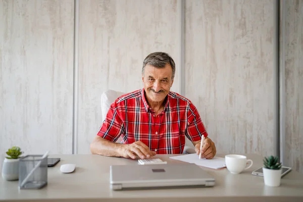 One Man Senior Caucasian Male Working While Sitting Desk Office — Stock Photo, Image