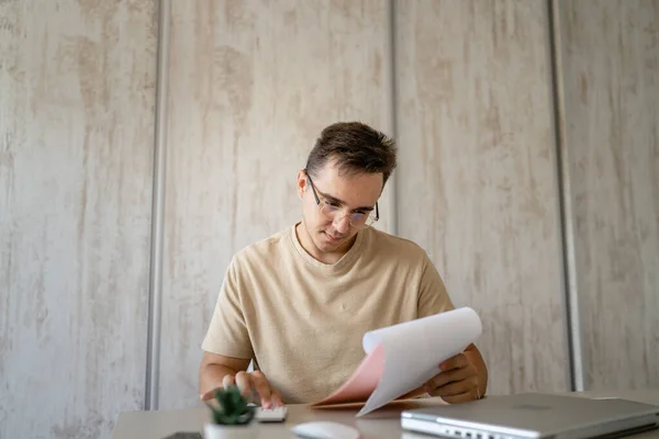 One Man Male Caucasian Entrepreneur Businessman Sitting Office Desk Work — Stock Fotó