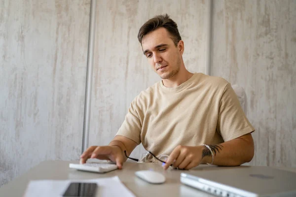 One Caucasian Man Working Office Work Using Calculator — Stock Fotó