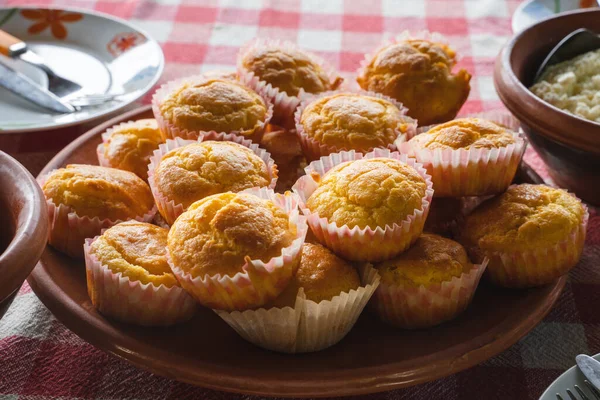Corn Pone Muffins Plate Table Fresh Baked Ready Eat Organic — 스톡 사진
