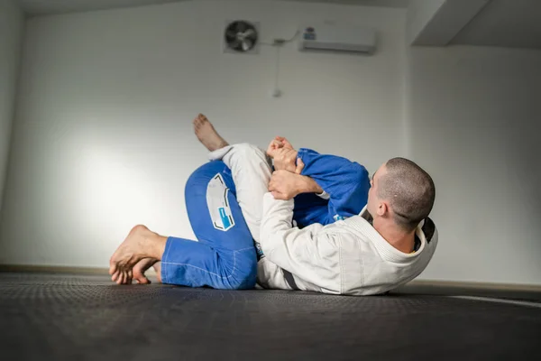 Jiu Jitsu Bjj Brasileño Entrenar Salvar Dos Atletas Luchadores Técnica —  Fotos de Stock