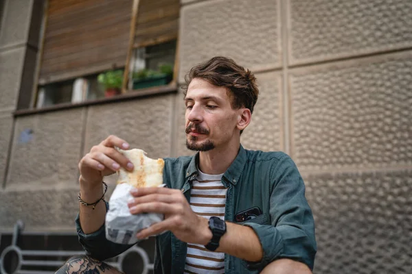 One Man Young Adult Modern Caucasian Male City Sunny Day — Stock Photo, Image