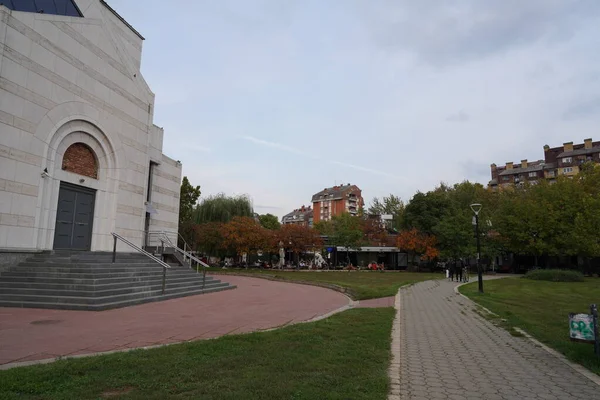 Oktober 2022 Nis Serbien Sankt Savas Ortodoxa Kyrka Höstdagen Stadens — Stockfoto