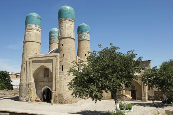 Madrassa Chor Minor, Boukhara, Ouzbékistan — Photo