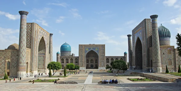 Registon 的地方，撒马尔罕、 乌兹别克斯坦 — 图库照片