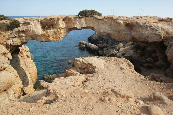 Naturlig bro, cape greko, Cypern — Stockfoto