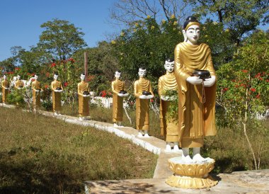 Buddha ve müritleri, myanmar
