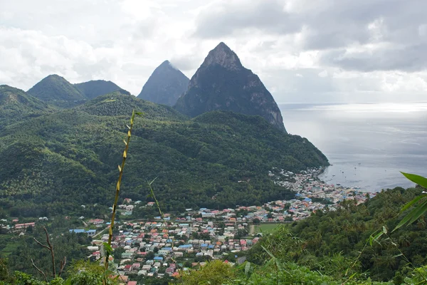 Deux sikkelerini, saint lucia, Karayipler