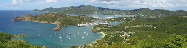 Puerto Inglés y astillero de Nelsons, Antigua y Barbuda, Carib — Foto de Stock