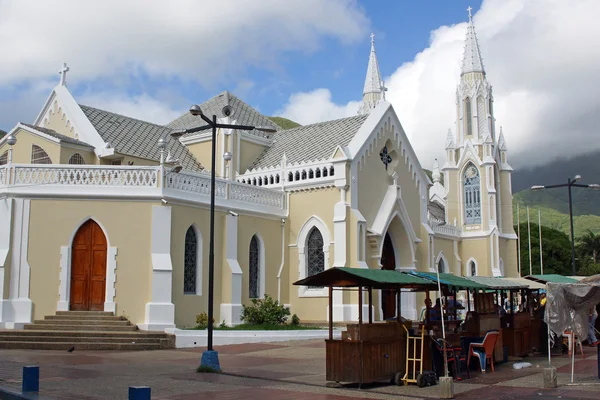 Pelgrimtochten kerk santuario de la virgen, isla margarita — Stockfoto