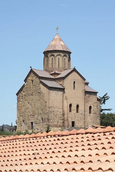 Metechi kyrka, tbilisi, Georgien — Stockfoto